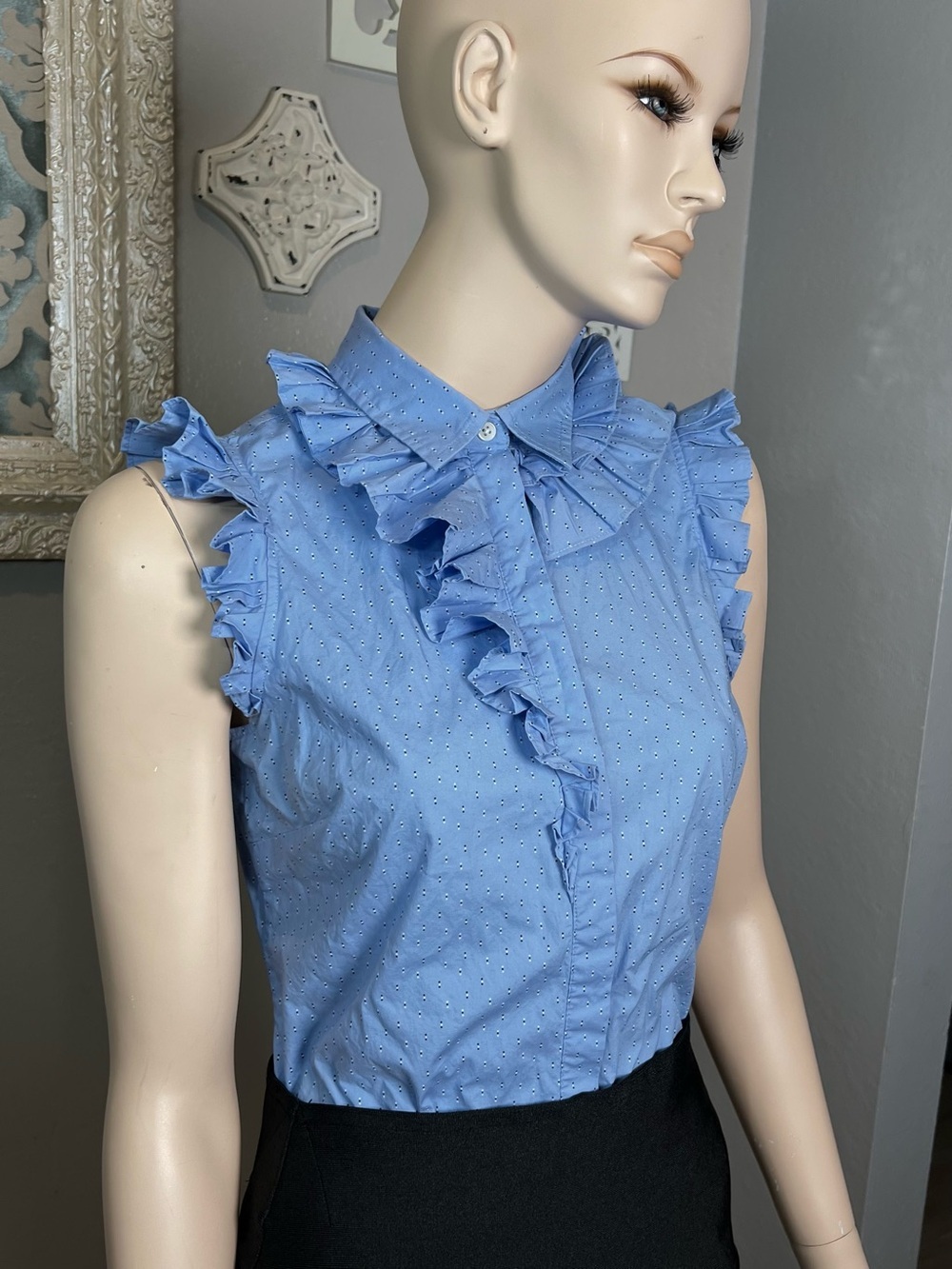 Banana Republic Light Blue Ruffle Sleeveless Button-Up Blouse